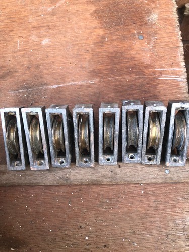 Sash window pulleys - window, x8